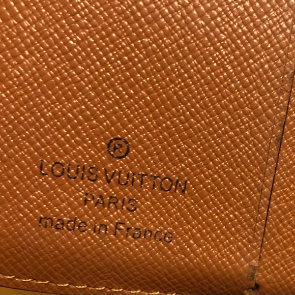 🎉💯 AUTHENTIC LOUIS VUITTON MONOGRAM COMPACT ZIP WALLET! 💯🎊 - Picture 12 of 16